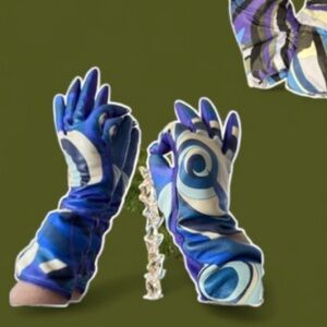 Emilio Pucci Vintage Lambskin Blue &White Patterned Gloves Rare